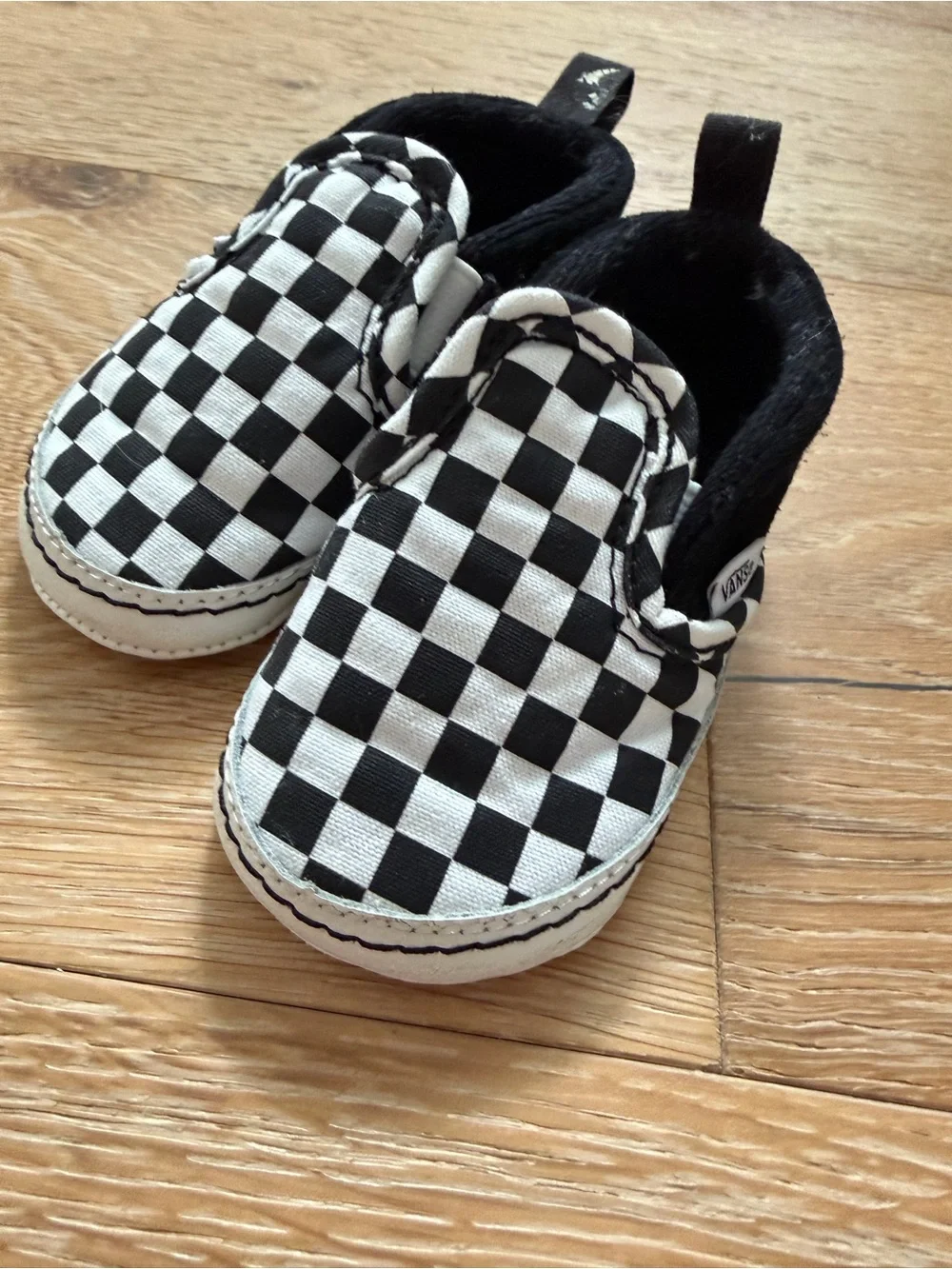 Vans • Crib Shoes